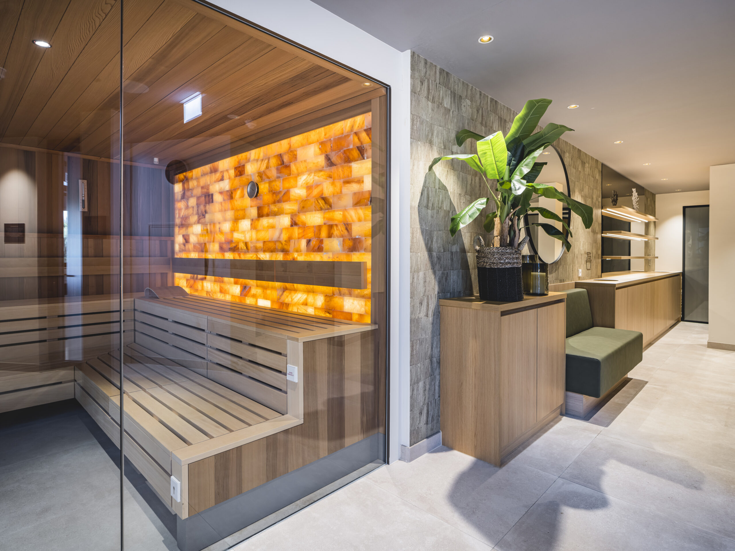 Van der Valk Hotel Kasteel TerWorm | Minivakantie in een 4* kasteelhotel met gloednieuwe wellness in Zuid-Limburg