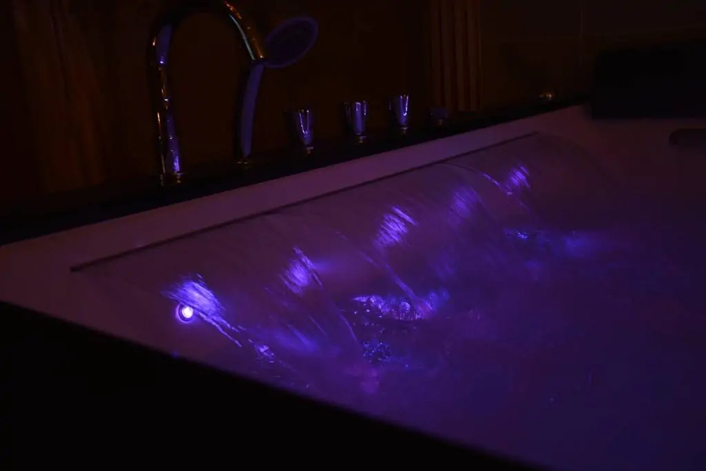 Luxe appartement aan de Seine met jacuzzi